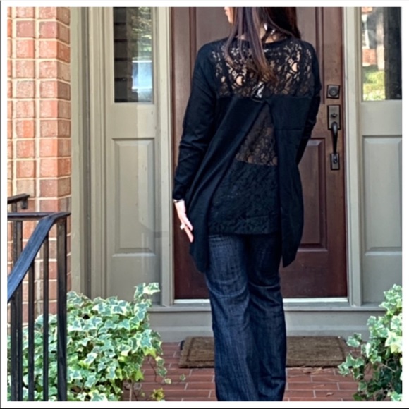 ✨LAST ONE✨PARIS ✨Black Lace Back Chic Sweater - Picture 3 of 4